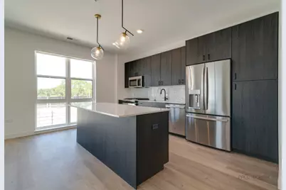 750 Hawthorn Row #21709, Vernon Hills, IL 60061 - Photo 10