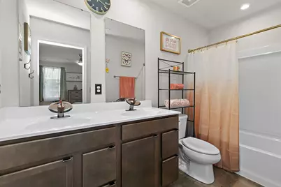 499 Bantam Street, Dekalb, IL 60115 - Photo 14