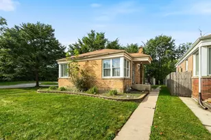 337 W 146th St, Riverdale, IL 60827 - Photo 2