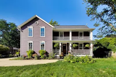 310 W Kirchhoff Road, Arlington Heights, IL 60005 - Photo 1