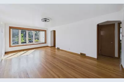 4514 S Kedvale Avenue, Chicago, IL 60632 - Photo 4