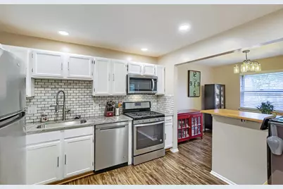 75 Larch Court #Z1, Schaumburg, IL 60193 - Photo 6