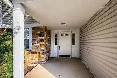 75 Larch Court #Z1, Schaumburg, IL 60193 - Photo 2