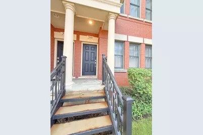 209 Prairie Street #209, Elgin, IL 60120 - Photo 2