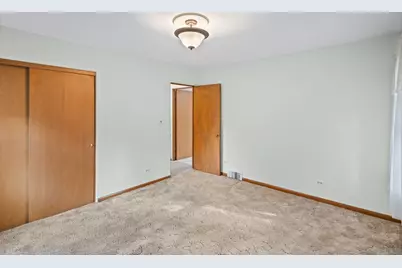 248 E Washington Boulevard, Lombard, IL 60148 - Photo 16