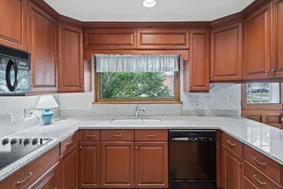 248 E Washington Boulevard, Lombard, IL 60148 - Photo 10