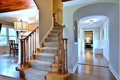 478 S Hampshire Avenue, Elmhurst, IL 60126 - Photo 6