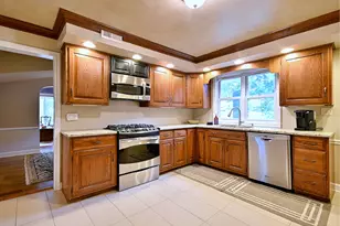 478 S Hampshire Ave, Elmhurst, IL 60126 - Photo 12