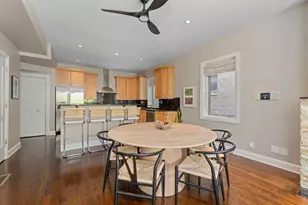 1321 N Bosworth Ave, Chicago, IL 60622 - Photo 8