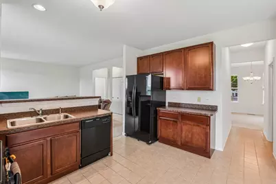 586 Wexford Drive, Elgin, IL 60124 - Photo 16