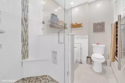 1647 N Winchester Avenue #A, Chicago, IL 60622 - Photo 22