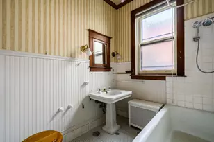 556 W Arlington Pl, Chicago, IL 60614 - Photo 12