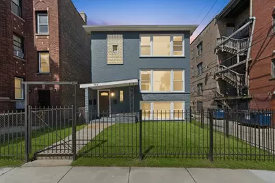 7914 S Essex Avenue, Chicago, IL 60617 - Photo 2
