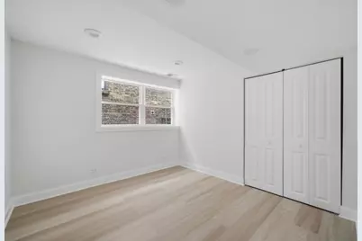 7914 S Essex Avenue, Chicago, IL 60617 - Photo 34
