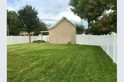 401 Oak Street, Cedar Point, IL 61316 - Photo 28
