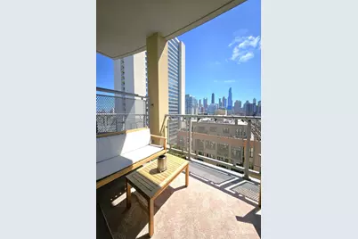 720 N Larrabee Street #1104, Chicago, IL 60654 - Photo 12