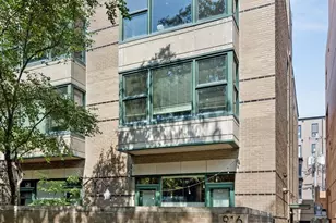 916 W Fletcher St, Chicago, IL 60657 - Photo 1