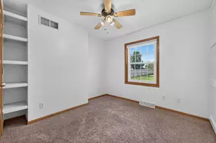 740 Timber Creek Rd, Dixon, IL 61021 - Photo 20
