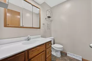 740 Timber Creek Rd, Dixon, IL 61021 - Photo 14
