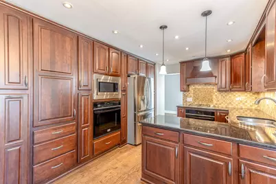 984 Georgian Place, Bartlett, IL 60103 - Photo 10