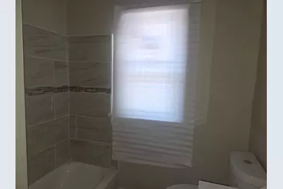 10507 S Lafayette Street, Chicago, IL 60628 - Photo 6