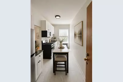 1640 W Albion Avenue #2, Chicago, IL 60626 - Photo 2