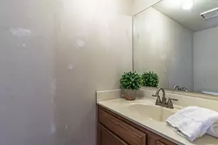 17346 W Maple Ln, Gurnee, IL 60031 - Photo 10