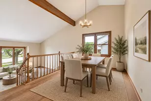29 Mayfair Ln, Aurora, IL 60504 - Photo 6