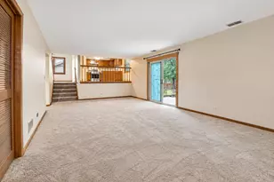 29 Mayfair Ln, Aurora, IL 60504 - Photo 18