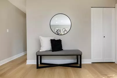 20 Maricopa Lane, Hoffman Estates, IL 60169 - Photo 2