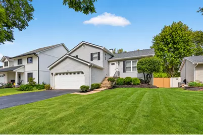 585 Beaconsfield Avenue, Naperville, IL 60565 - Photo 2