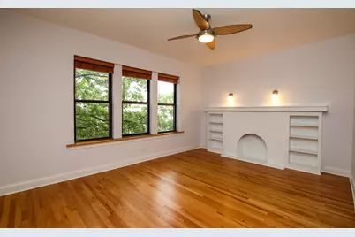4014 N Spaulding Avenue #2, Chicago, IL 60618 - Photo 2