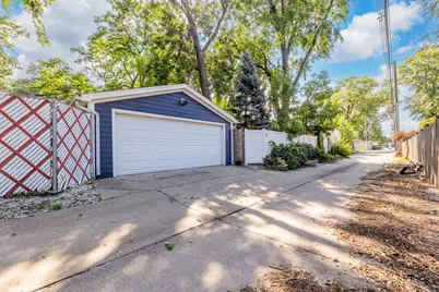 9330 S 50th Avenue, Oak Lawn, IL 60453 - Photo 30