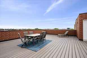 2707 W Belmont Ave, Chicago, IL 60618 - Photo 28