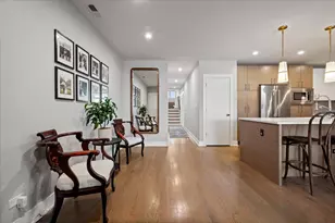 2707 W Belmont Ave, Chicago, IL 60618 - Photo 2