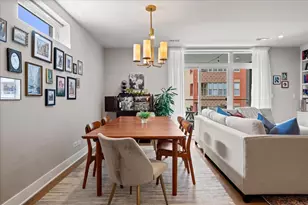 2707 W Belmont Ave, Chicago, IL 60618 - Photo 8