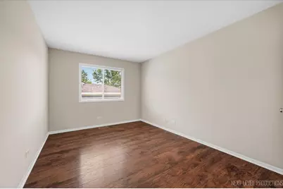 2S759 Winchester Circle #2, Warrenville, IL 60555 - Photo 12