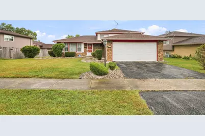 714 E 194th Street, Glenwood, IL 60425 - Photo 2