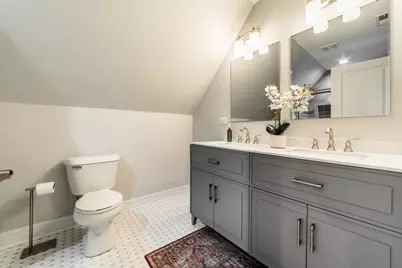 5625 N Menard Avenue, Chicago, IL 60646 - Photo 18