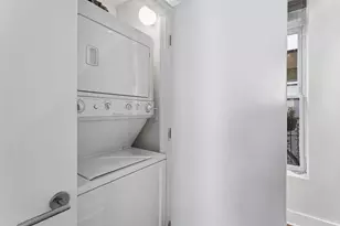 2228 N Hamilton Ave, Chicago, IL 60647 - Photo 16