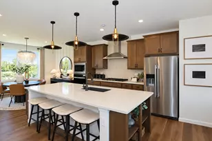 1711 Pratt Ct, Hoffman Estates, IL 60192 - Photo 10