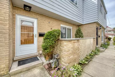 103 Rockford Avenue #A, Forest Park, IL 60130 - Photo 2