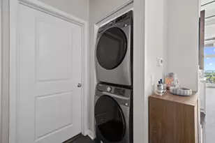 50 E 16th St, Chicago, IL 60616 - Photo 14