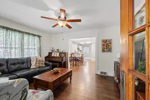 1509 W Clark St, Champaign, IL 61821 - Photo 6