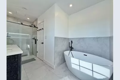 2427 W Grenshaw Street #2, Chicago, IL 60612 - Photo 14