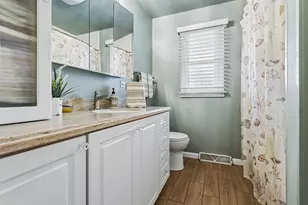 1006 Maitland Dr, Lockport, IL 60441 - Photo 12