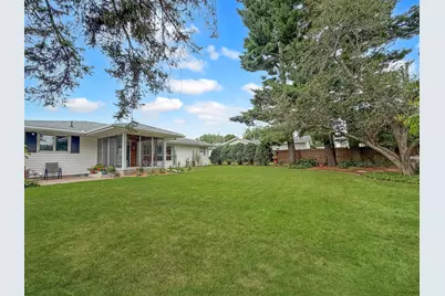 1353 Empire Court, Freeport, IL 61032 - Photo 46