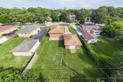 514 W Center Street, Itasca, IL 60143 - Photo 4