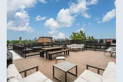 2012 W Saint Paul Avenue #207, Chicago, IL 60647 - Photo 16