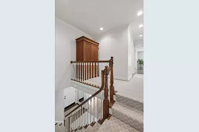 [Address not provided], Wilmette, IL 60091 - Photo 16
